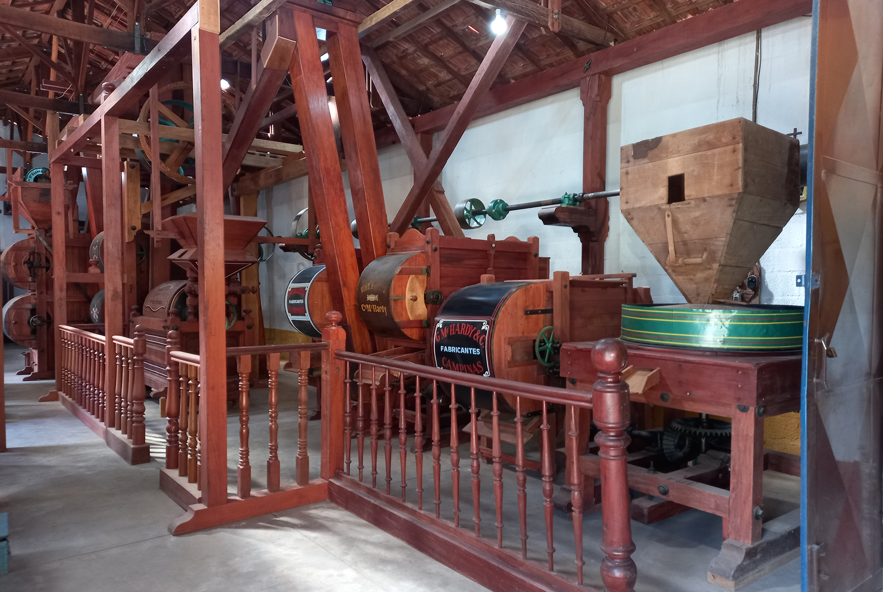 Máquina de beneficiamento de café instalada por Nicolau Parodi, em 1886, está preservada